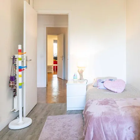 - Spacious 3 Flat For Families - 3 Minutes From Metro Station Aparthotel Paris